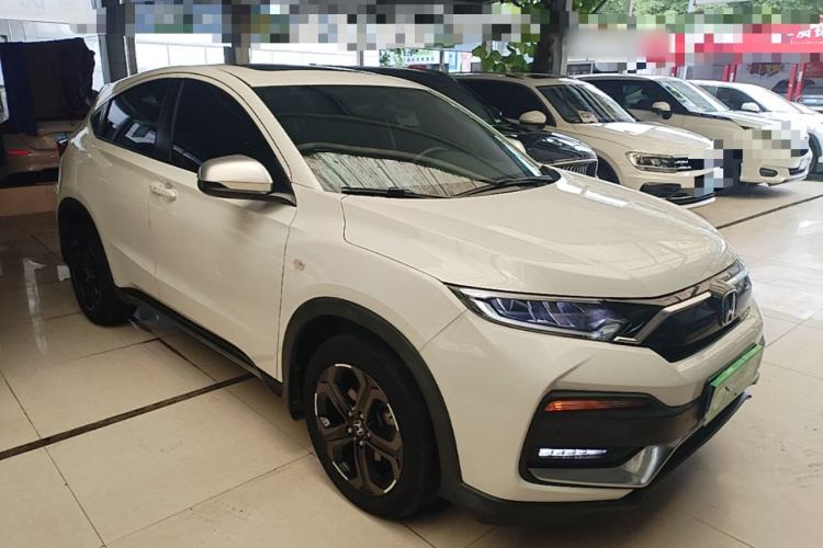 Used Honda XR-V 2020 220TURBO CVT Luxury Edition Front Right 45 Deg