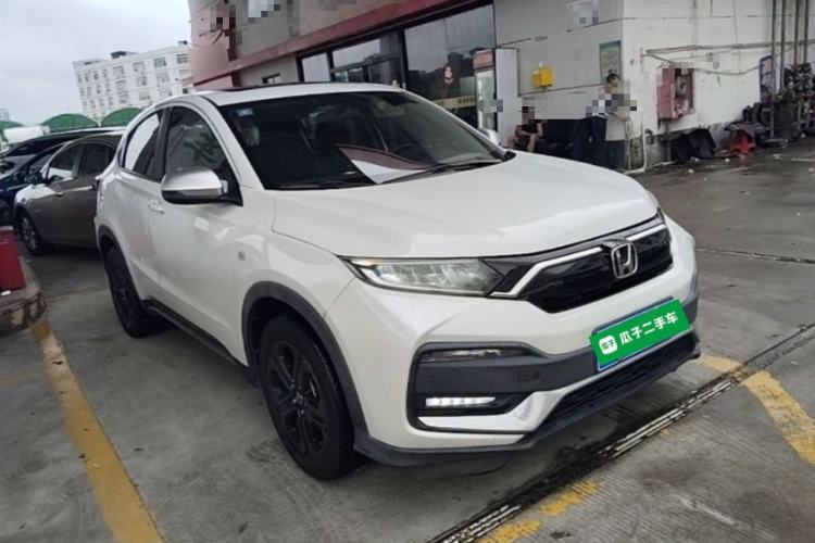 Used Honda XR-V 2020 220TURBO CVT Luxury Edition Front Right 45 Deg