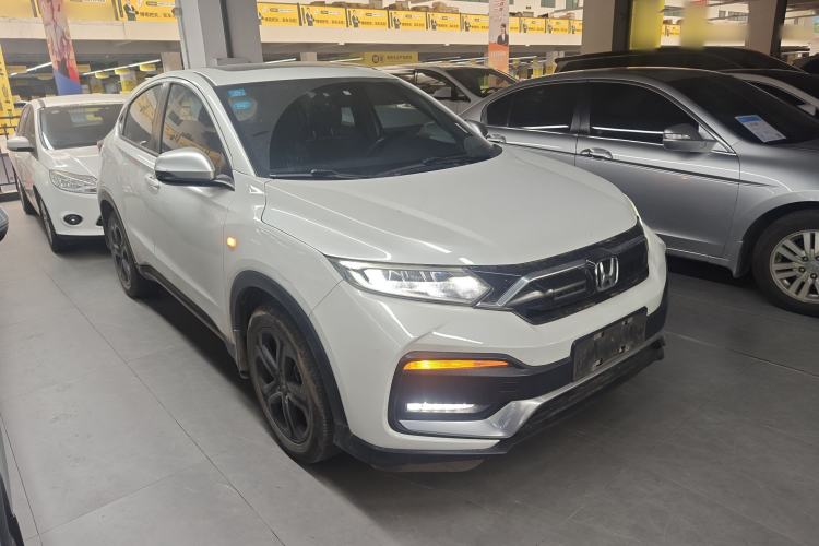 Used Honda XR-V 2020 220TURBO CVT Luxury Edition Front Right 45 Deg