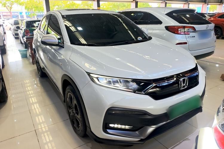 Used Honda XR-V 2020 220TURBO CVT Luxury Edition Front Right 45 Deg