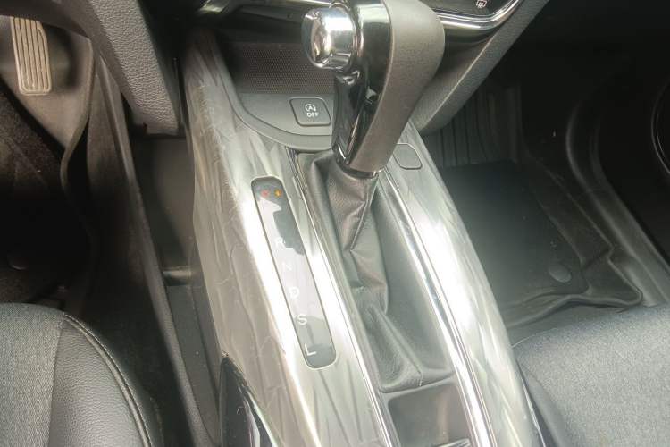 Used Honda XR-V 2020 220TURBO CVT Luxury Edition Gear Lever