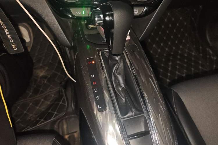 Used Honda XR-V 2020 1.5L CVT Comfort Version Gear Lever