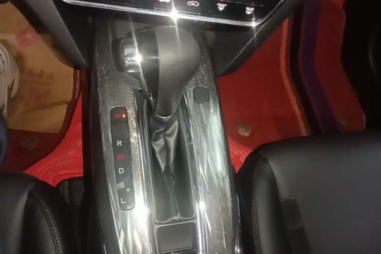 Used Honda XR-V 2020 220TURBO CVT Comfort Version Gear Lever