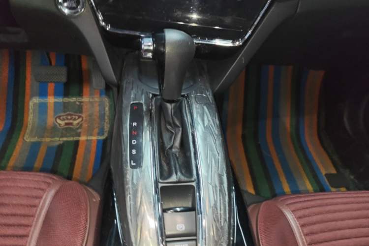 Used Honda XR-V 2020 220TURBO CVT Luxury Edition Gear Lever