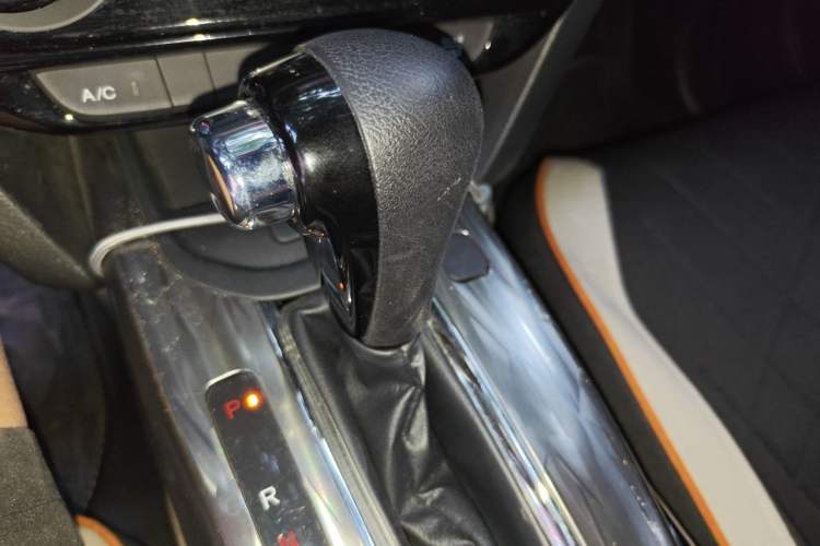 Used Honda XR-V 2020 1.5L CVT Comfort Version Gear Lever