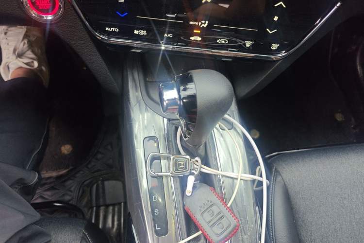 Used Honda XR-V 2020 220TURBO CVT Luxury Edition Gear Lever