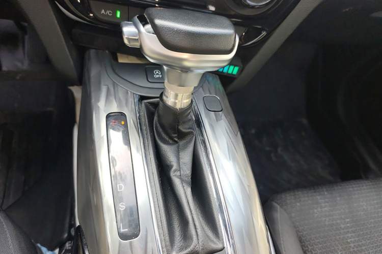 Used Honda XR-V 2020 1.5L CVT Comfort Version Gear Lever