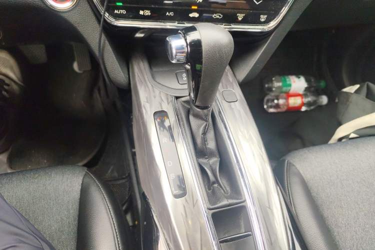 Used Honda XR-V 2020 220TURBO CVT Luxury Edition Gear Lever