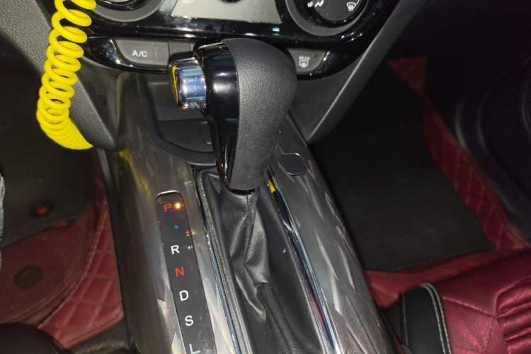 Used Honda XR-V 2020 1.5L CVT Comfort Version Gear Lever