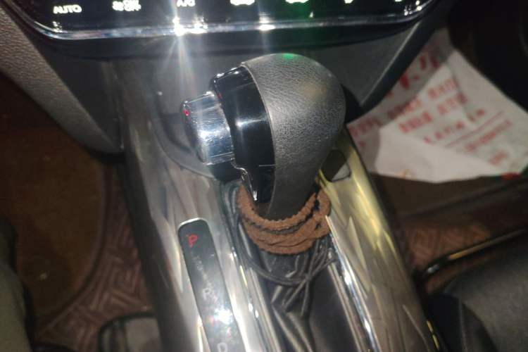 Used Honda XR-V 2020 220TURBO CVT Luxury Edition Gear Lever