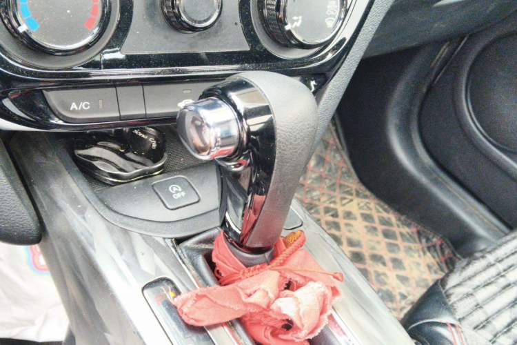 Used Honda XR-V 2020 1.5L CVT Comfort Version Gear Lever