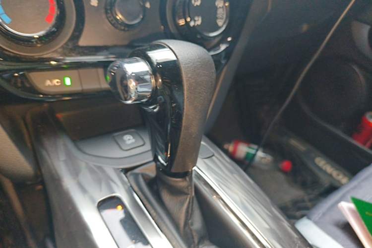 Used Honda XR-V 2020 1.5L CVT Comfort Version Gear Lever