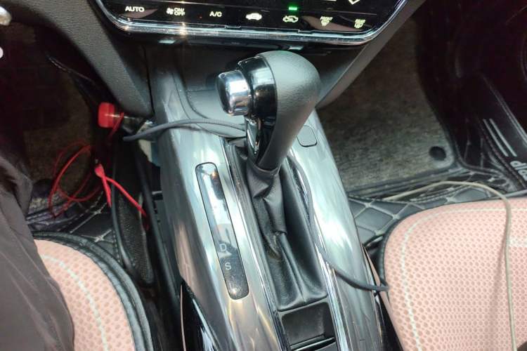 Used Honda XR-V 2020 220TURBO CVT Comfort Version Gear Lever