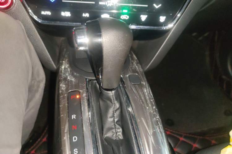 Used Honda XR-V 2020 220TURBO CVT Luxury Edition Gear Lever