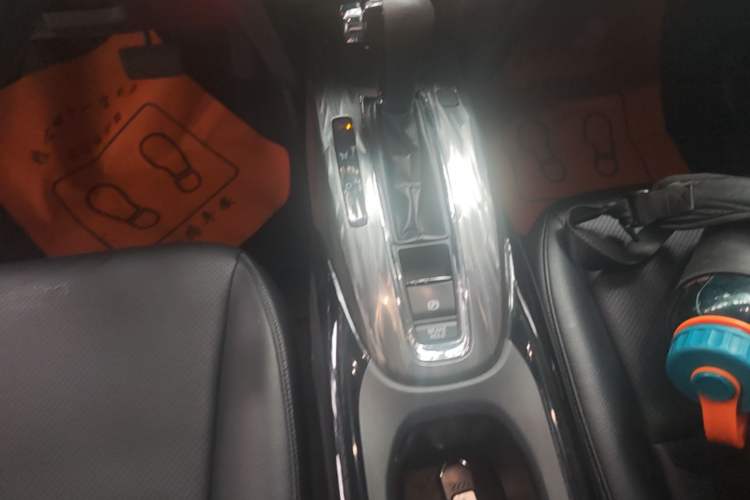 Used Honda XR-V 2020 220TURBO CVT Luxury Edition Gear Lever