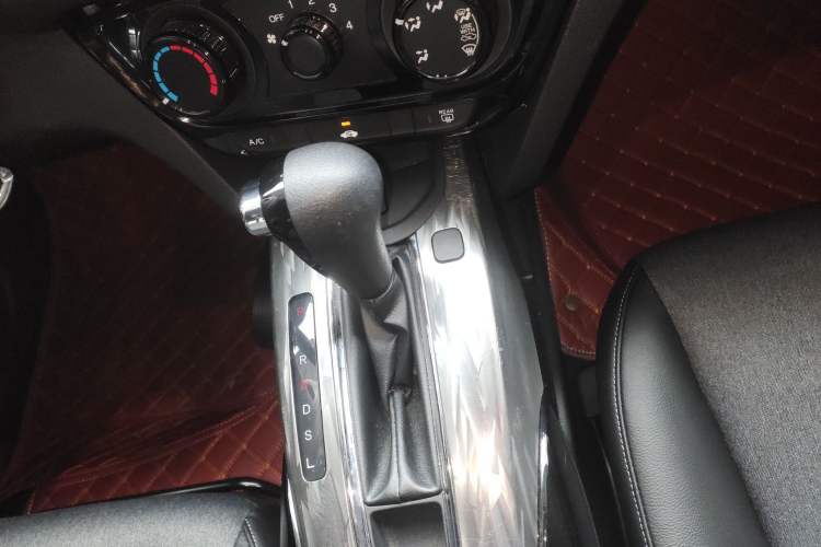 Used Honda XR-V 2020 1.5L CVT Comfort Version Gear Lever