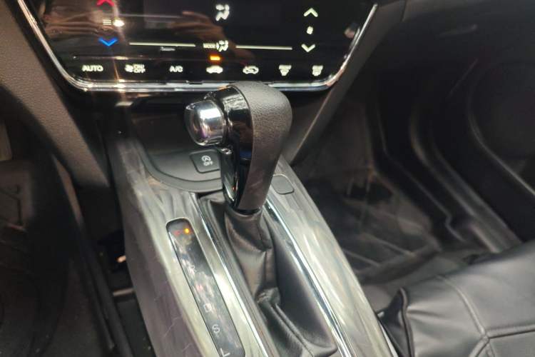 Used Honda XR-V 2020 220TURBO CVT Comfort Version Gear Lever