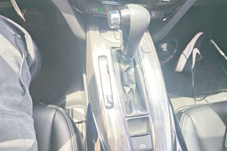 Used Honda XR-V 2020 1.5L CVT Classic Edition Gear Lever