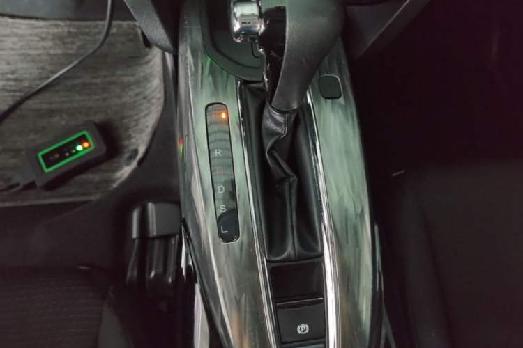 Used Honda XR-V 2020 1.5L CVT Classic Edition Gear Lever