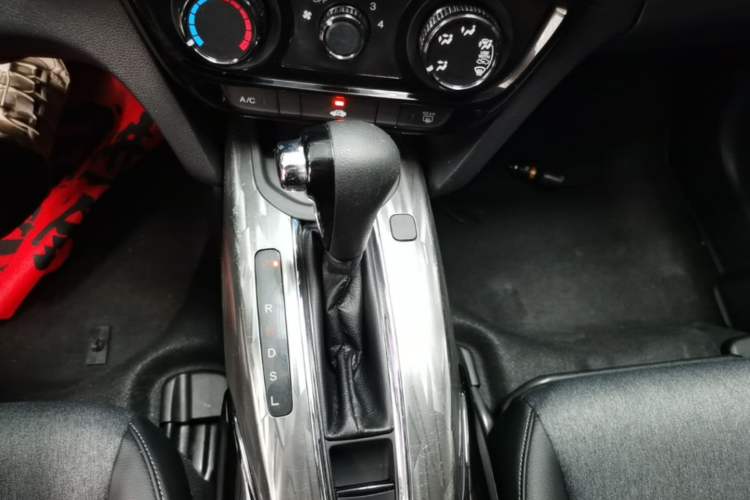 Used Honda XR-V 2020 1.5L CVT Comfort Version Gear Lever