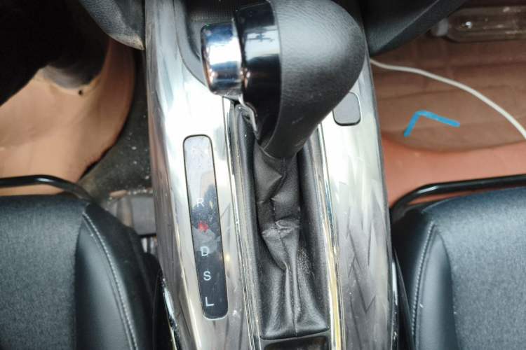 Used Honda XR-V 2020 1.5L CVT Comfort Version Gear Lever