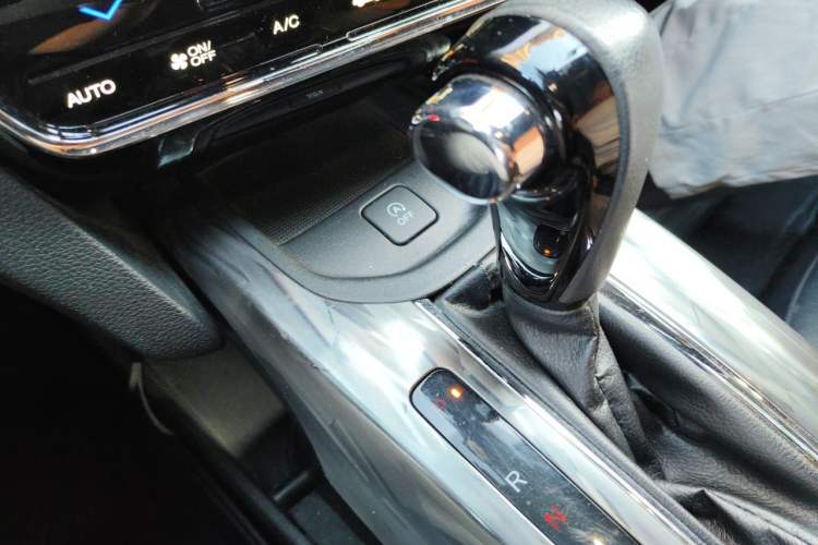 Used Honda XR-V 2020 220TURBO CVT Flagship Edition Gear Lever