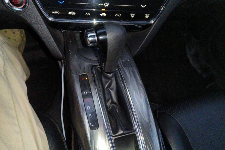 Used Honda XR-V 2020 220TURBO CVT Luxury Edition Gear Lever