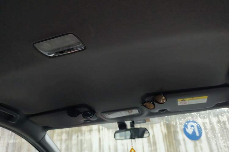 Used Honda XR-V 2020 1.5L CVT Comfort Version Headliner