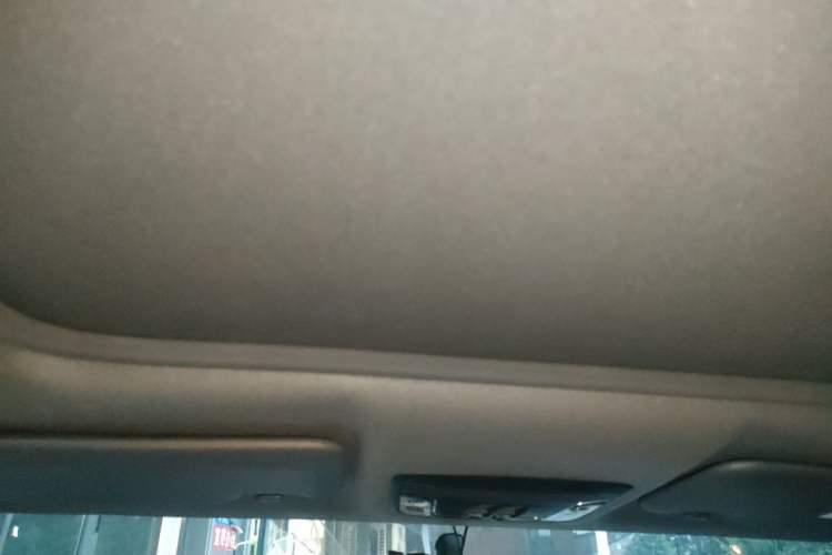 Used Honda XR-V 2020 1.5L CVT Comfort Version Headliner