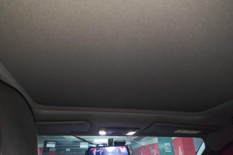 Used Honda XR-V 2020 1.5L CVT Comfort Version Headliner
