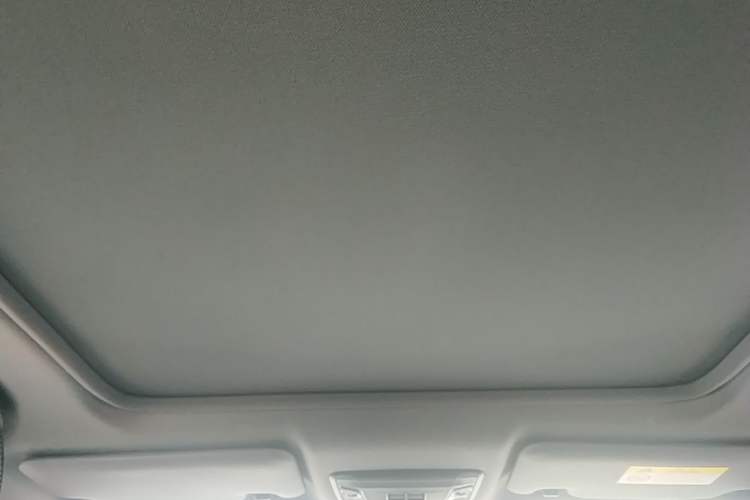 Used Honda XR-V 2020 1.5L CVT Comfort Version Headliner