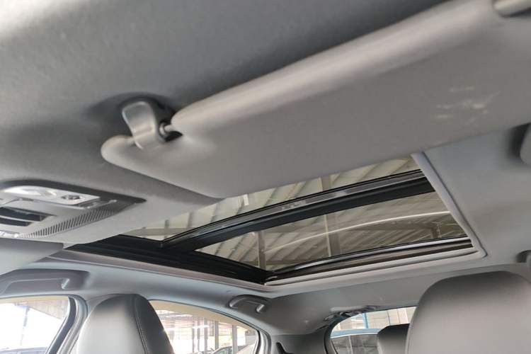 Used Honda XR-V 2020 1.5L CVT Comfort Version Headliner