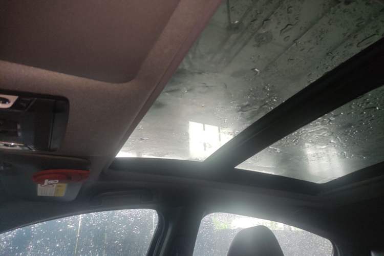 Used Honda XR-V 2020 1.5L CVT Comfort Version Headliner