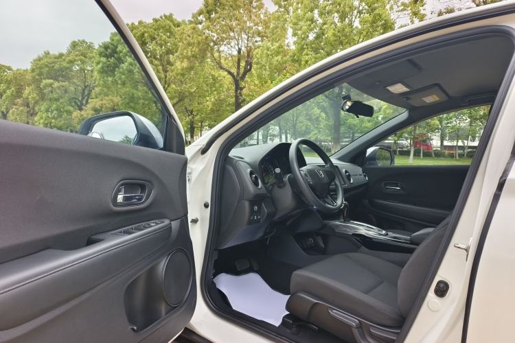 Used Honda XR-V 2020 220TURBO CVT Comfort Version Interior 1