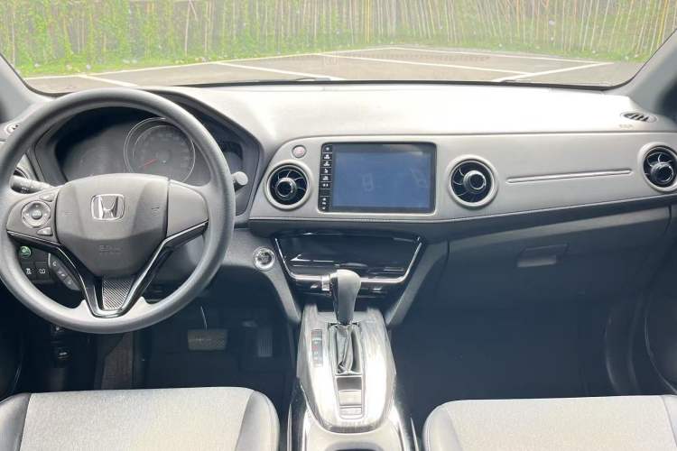Used Honda XR-V 2020 220TURBO CVT Luxury Edition Interior 1