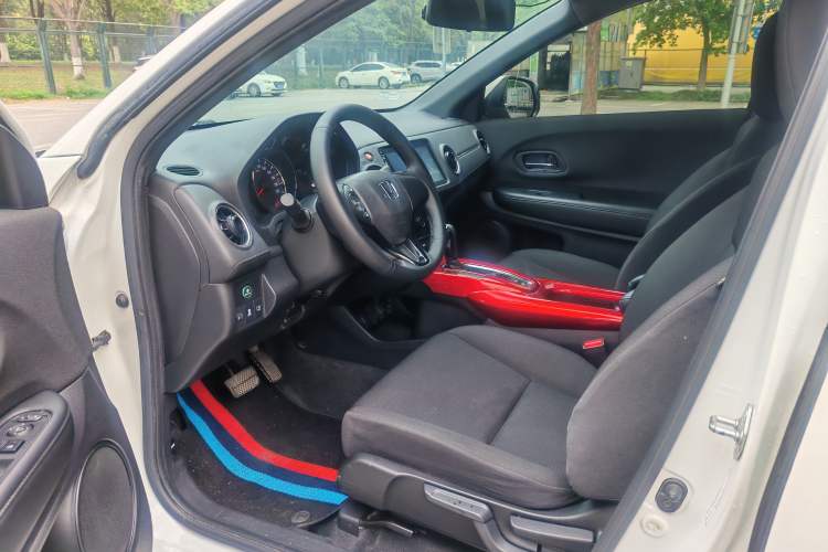 Used Honda XR-V 2020 1.5L CVT Classic Edition Interior 1