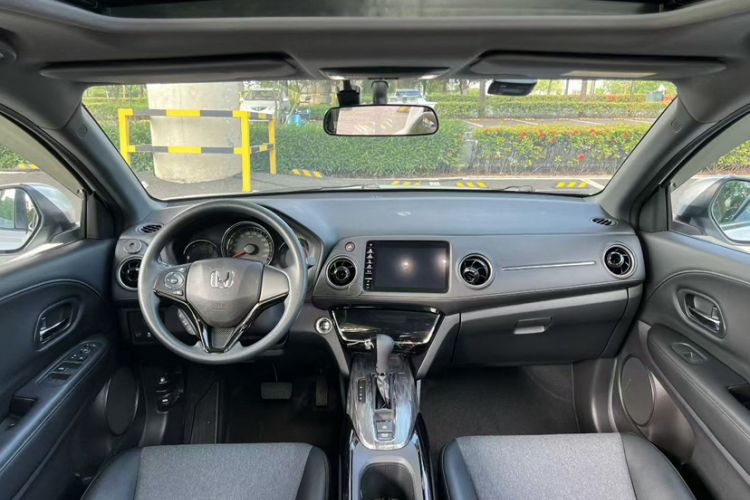 Used Honda XR-V 2020 220TURBO CVT Luxury Edition Interior 3