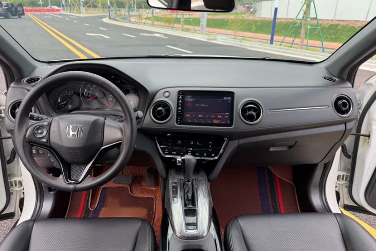 Used Honda XR-V 2020 220TURBO CVT Comfort Version Interior 3
