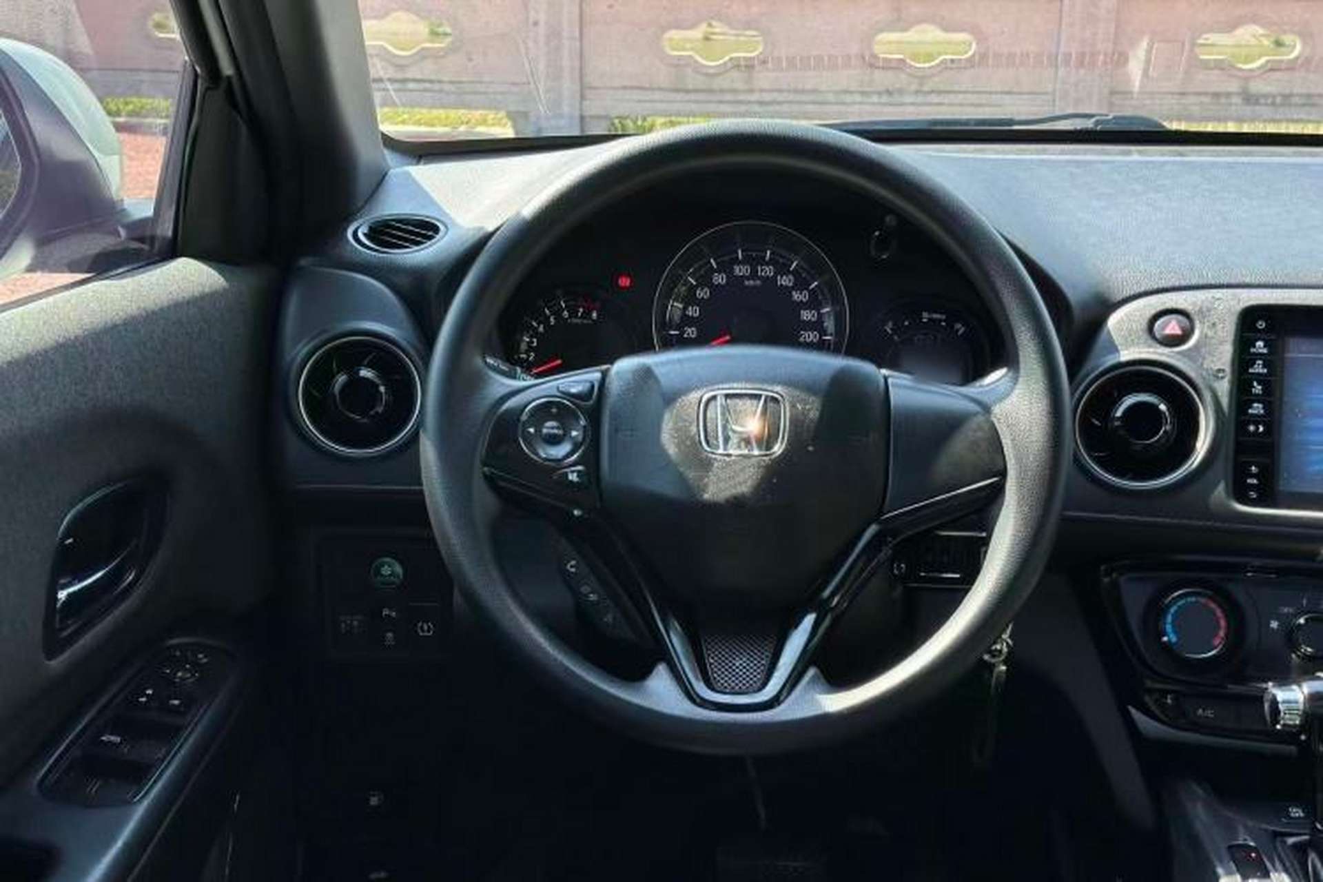 Used Honda XR-V 2020 1.5L CVT Comfort Version Interior 4