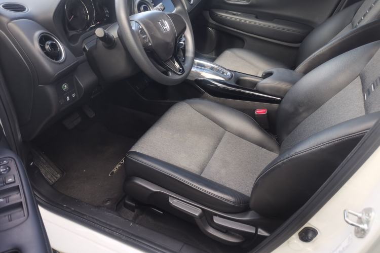 Used Honda XR-V 2020 220TURBO CVT Luxury Edition Interior 4