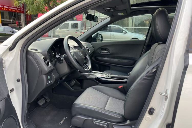 Used Honda XR-V 2020 1.5L CVT Comfort Version Interior 4