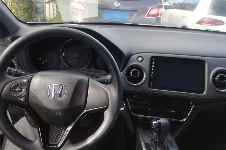 Used Honda XR-V 2020 220TURBO CVT Luxury Edition Interior 6