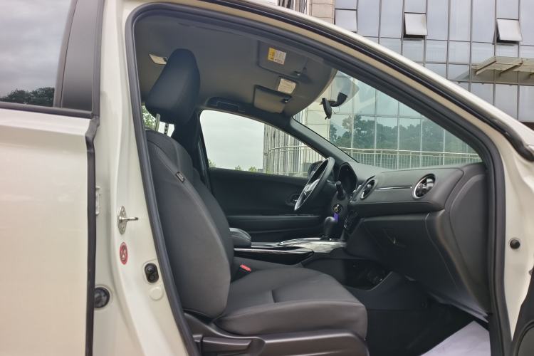 Used Honda XR-V 2020 220TURBO CVT Comfort Version Interior 9