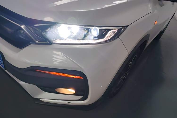 Used Honda XR-V 2020 1.5L CVT Classic Edition Left Front Headlight