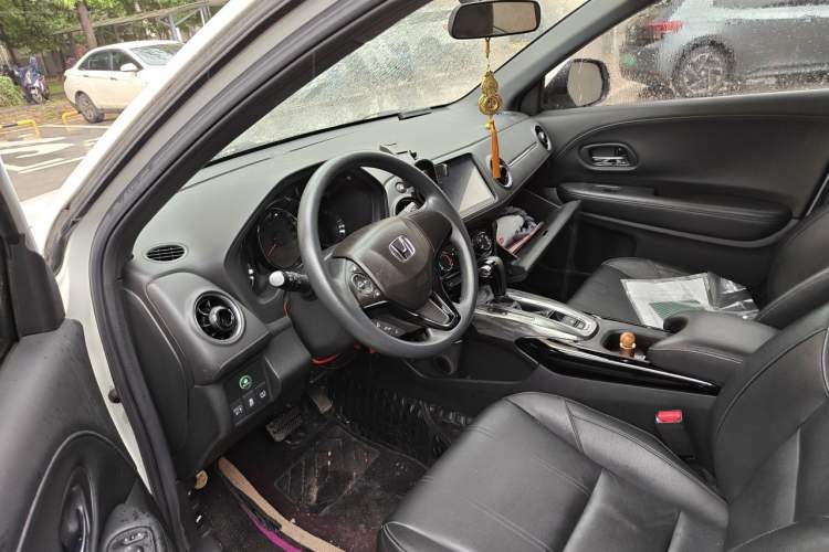 Used Honda XR-V 2020 1.5L CVT Luxury Edition Left Front Seat