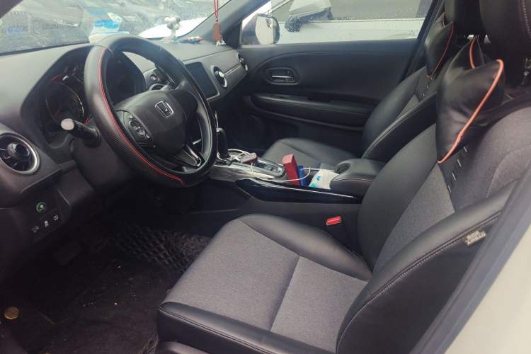Used Honda XR-V 2020 220TURBO CVT Luxury Edition Left Front Seat