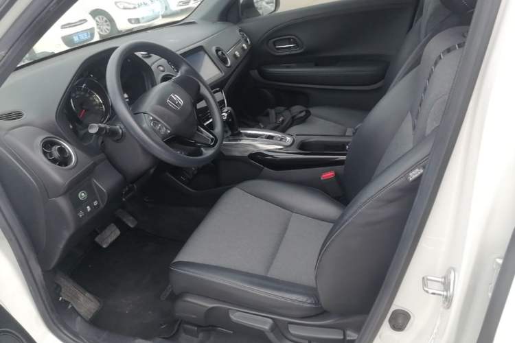 Used Honda XR-V 2020 220TURBO CVT Luxury Edition Left Front Seat