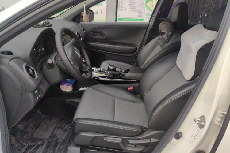 Used Honda XR-V 2020 220TURBO CVT Luxury Edition Left Front Seat