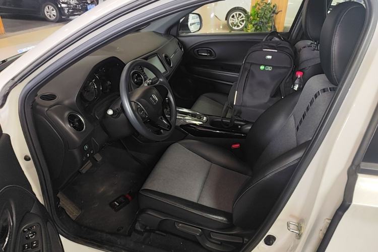 Used Honda XR-V 2020 220TURBO CVT Luxury Edition Left Front Seat