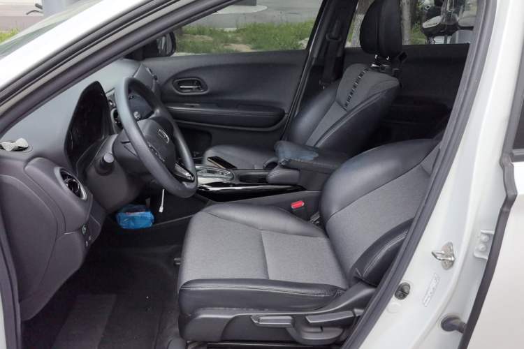 Used Honda XR-V 2020 1.5L CVT Comfort Version Left Front Seat